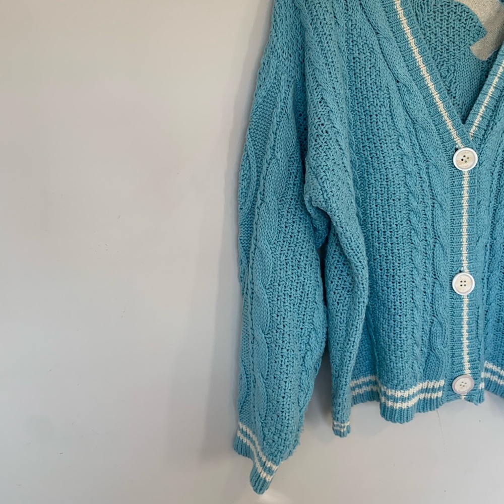 Taylor Swift 1989 Blue Cardigan with White Trim Size M/L Tayor - Picture 3 of 12